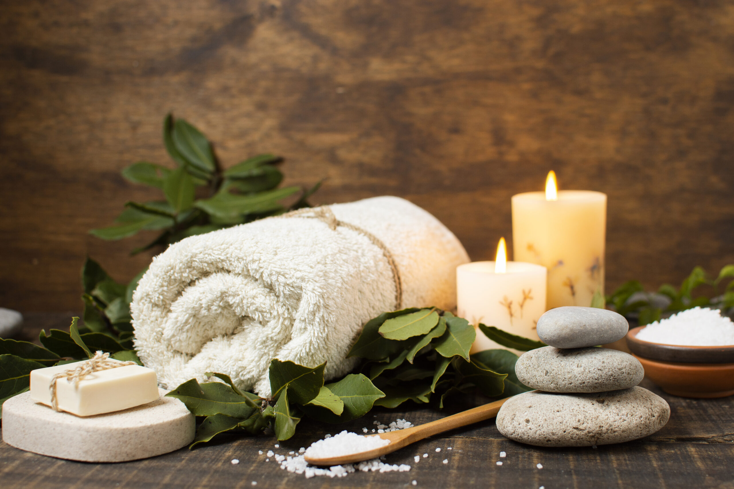 spa-arrangement-with-towel-soap-salt (1)